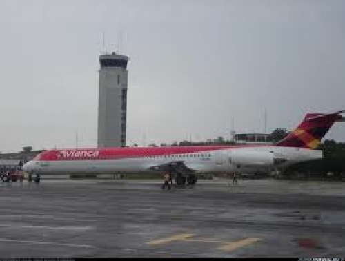 Colombia le apuesta a la modernizaci&oacute;n de sus aeropuertos