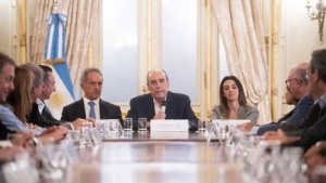 Reunión del Ministro del Interior Guillermo Francos con el sector turismo