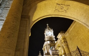 Arequipa es una de las ciudades m&aacute;s importantes de Per&uacute;, conocida por su inigualable cocina y nombrada Patrimonio de la Humanidad por la UNESCO.