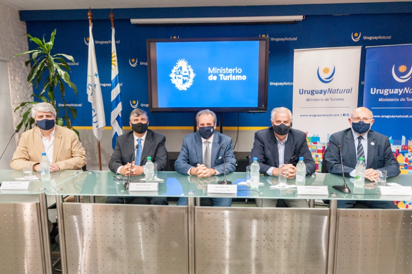 Uruguay: presentan &ldquo;lista de precios referenciales&rdquo; que regir&aacute;n en la temporada tur&iacute;stica