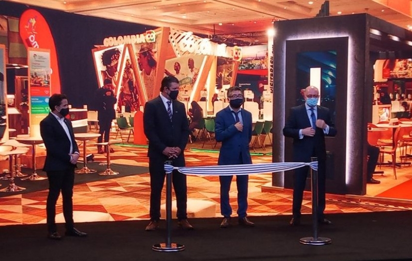 Santiago, Ignacio Curbelo, Mart&iacute;n P&eacute;rez Banchero, Arnaldo Nardone