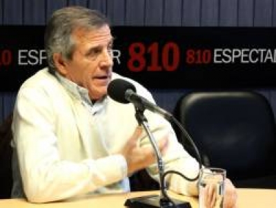 Entrevista a Tabárez: ni mejores ni peores, diferentes