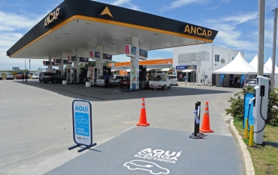 Uruguay: inauguran ruta para veh&iacute;culos el&eacute;ctricos con recarga gratuita para particulares