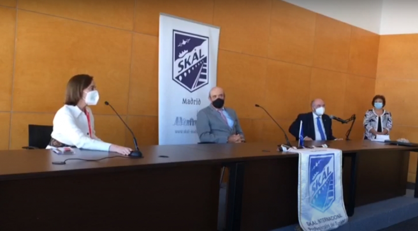 Entrega del premio Sk&auml;l a FITUR.