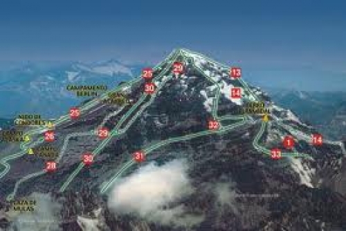 Ya hay 500 escaladores que buscan llegar a la cumbre del Aconcagua