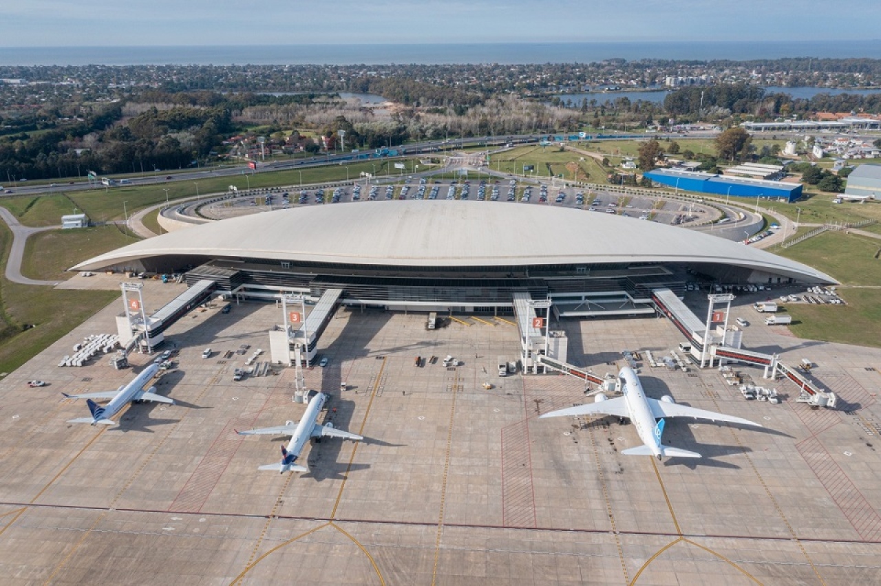 Aeropuertos Uruguay y Ministerio de Turismo crearon un fondo conjunto para promover conectividad y llegada de turistas