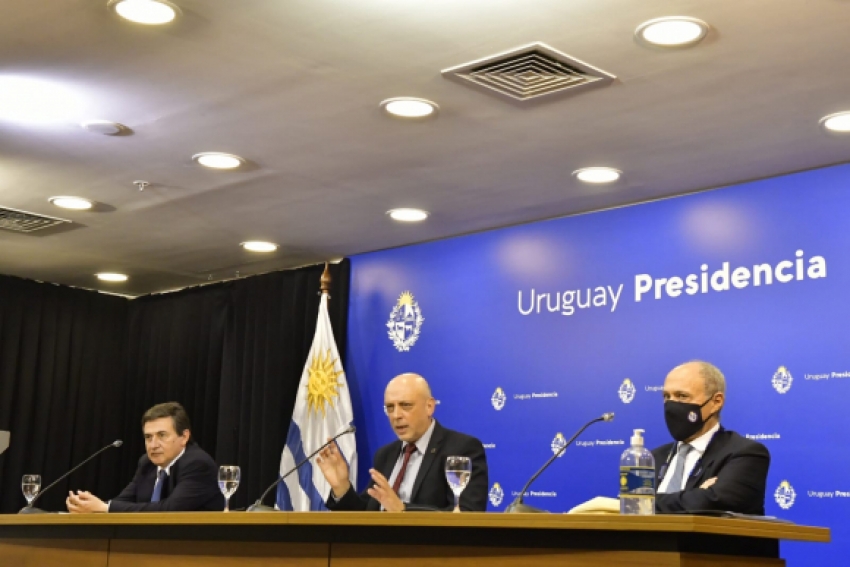 Fernando Paganini, Rafael Radi y Henry Cohen.