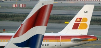 Iberia acepta la negociaci&oacute;n del fondo de pensiones de British y sigue adelante con la fusi&oacute;n