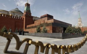 Rusia: mausoleo de Lenin fue reabierto tras ocho meses de reparaciones