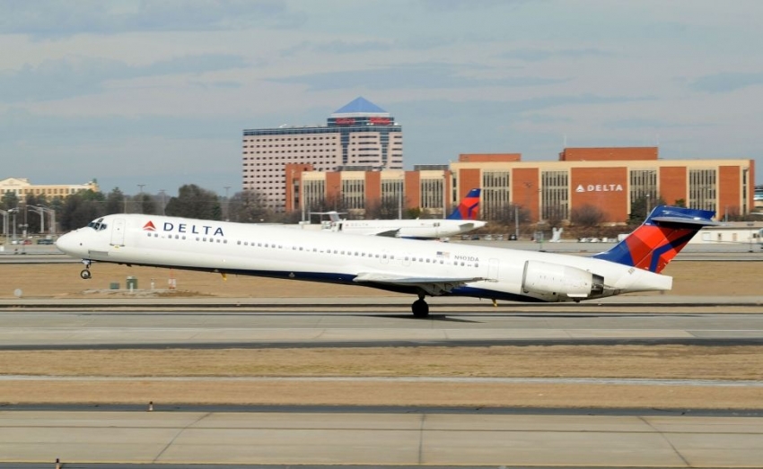 Delta entierra a los &uacute;ltimos MD-90 que todav&iacute;a vuelan