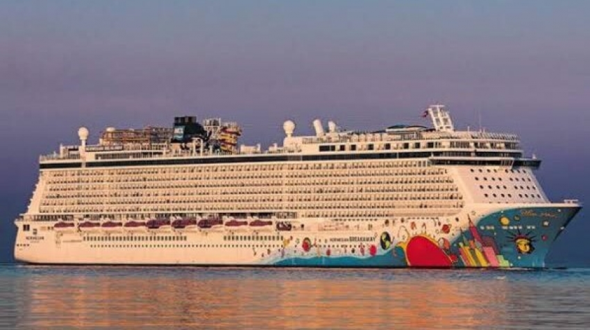 Crucero con 10 positivos a COVID-19 atrac&oacute; en Cozumel