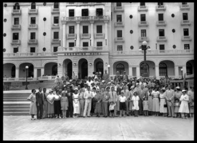   M&uacute;sica, danza, historia, aromas y magia en el Argentino Hotel de Piriapolis