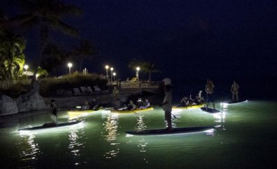 Navegar en el mar de noche: la nueva forma de hacer turismo