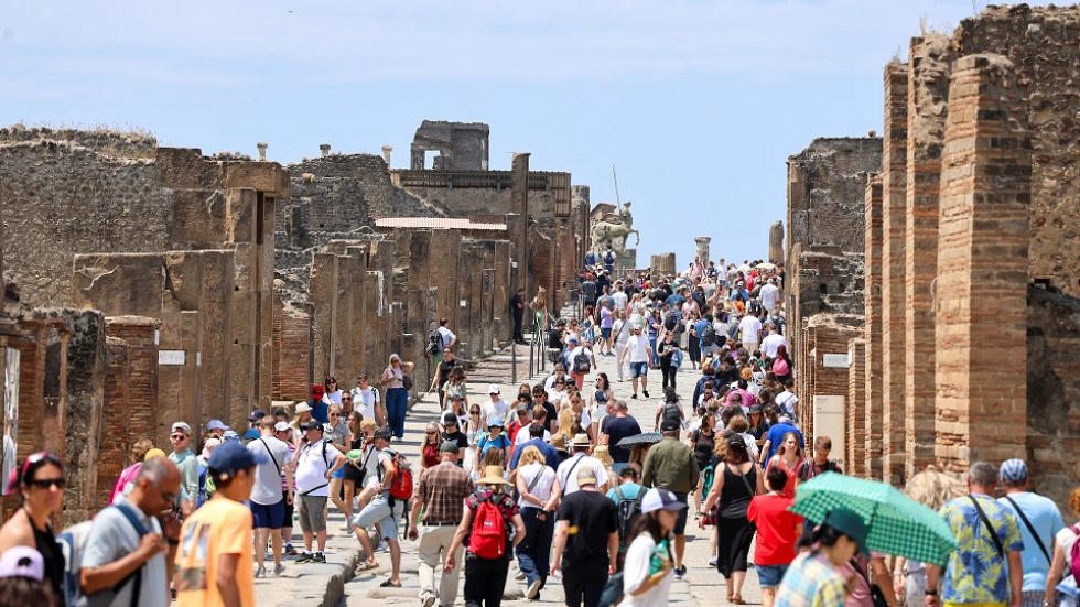 Turismo masivo en Pompeya.