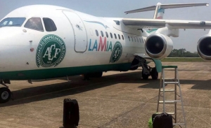 Suspenden permisos a aerol&iacute;nea LaMia y a autoridades bolivianas aeron&aacute;uticas