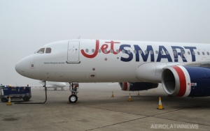 Aerol&iacute;nea JetSMART inicia operaciones invitando a todos los chilenos a volar