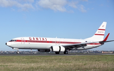 Qantas festej&oacute; sus 95 a&ntilde;os con un avi&oacute;n pintado al estilo 1960