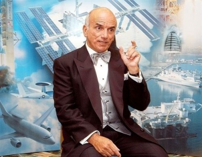 El ex turista espacial Dennis Tito anuncia misi&oacute;n tripulada a Marte para 2018