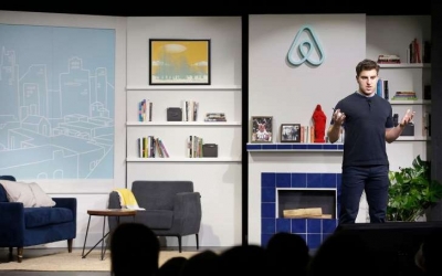 Mil millones de d&oacute;lares para Airbnb