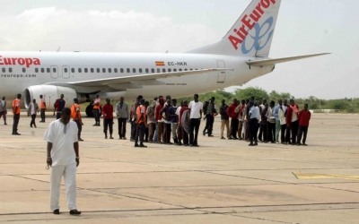 La deportaci&oacute;n v&iacute;a a&eacute;rea desde Espa&ntilde;a
