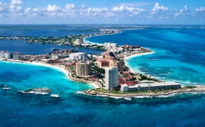 Hoteleros replican a pol&iacute;ticos que las ocupaciones en QRoo se hunden