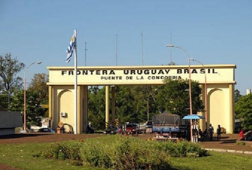 Uruguay: incrementan controles sanitarios a pasajeros que ingresan al pa&iacute;s