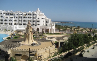 Medios de comunicaci&oacute;n y agentes tur&iacute;sticos se reunieron en T&uacute;nez