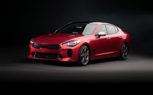 El Kia Stinger 2018 es presentado en el Auto Show de Detroit