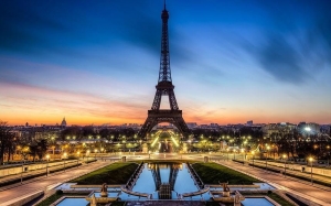 Encantos de Par&iacute;s vencen al miedo