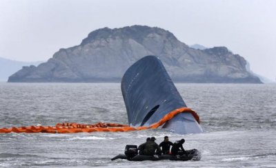 Sewol, el ferry que arrastró en su naufragio a todo un país