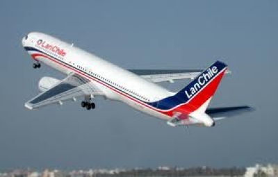 LAN busca renovar licencia de vuelo en Bolivia 
