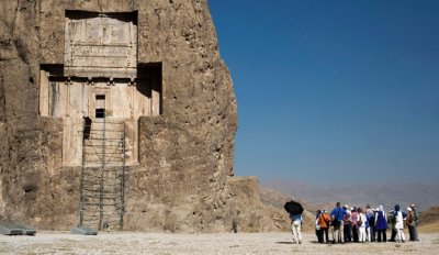 El hermético régimen de Irán quiere volver a atraer a los turistas