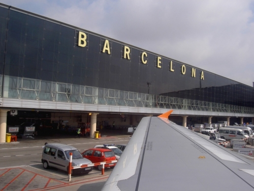 Los vuelos intercontinentales crecen en El Prat sin Spanair