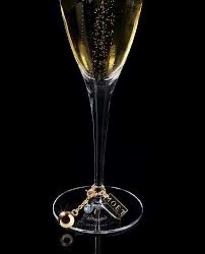 Dialoguitos en el Galley