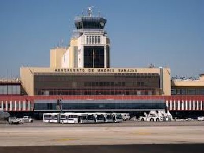 Rajoy aprueba llamar Adolfo Su&aacute;rez al aeropuerto de Madrid Barajas