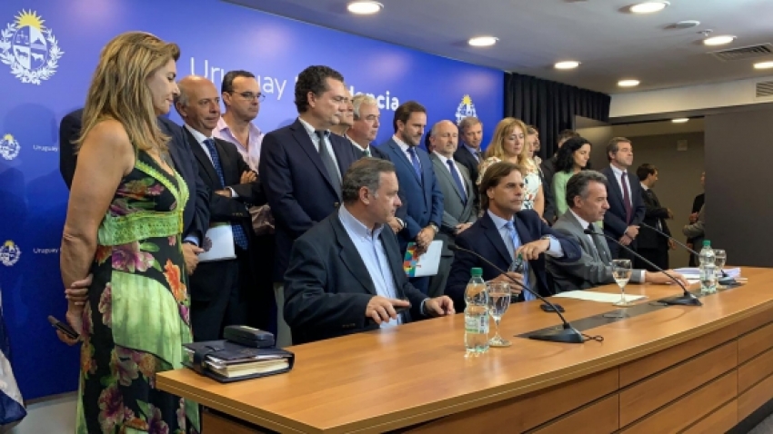 Uruguay: cierre parcial de fronteras y cuarentena obligatoria