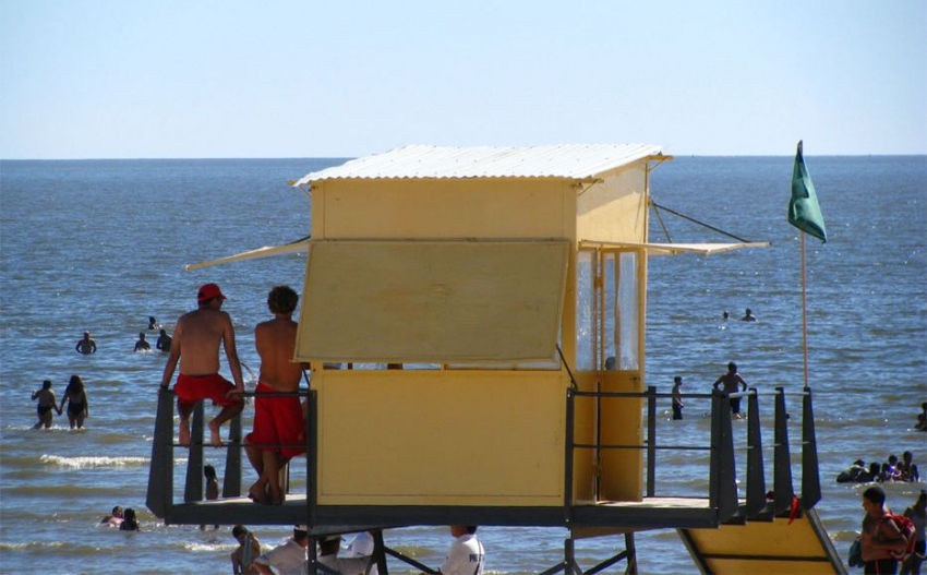 Guardavidas de Montevideo se declaran en conflicto