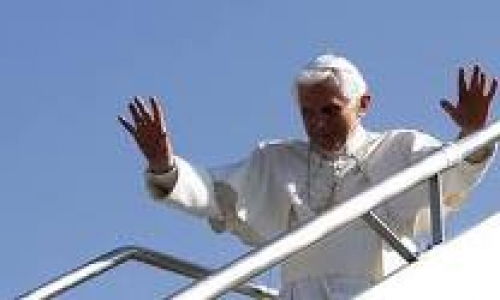 Benedicto XVI llega a Barajas