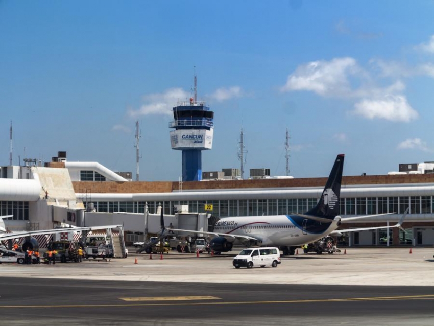 Aeropuerto de Canc&uacute;n.