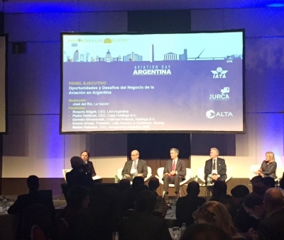 La aviaci&oacute;n reunida en Aviation Day Argentina