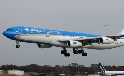 Aerolíneas Argentinas deja en suspenso las sanciones a 376 empleados