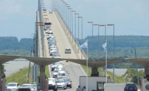 M&aacute;s ingresos de turistas por el puente San Mart&iacute;n