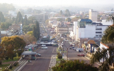 Avenida separa Rivera (Uruguay) y Santana do Livramento (Brasil)