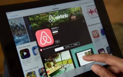 Bruselas exige cambios a Airbnb por opacidad en sus contratos con el consumidor