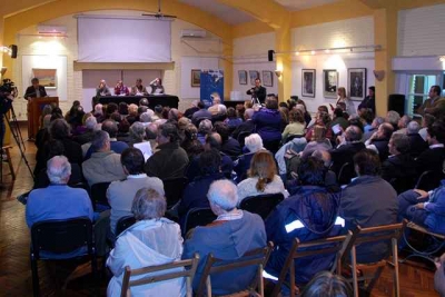 El 6 de setiembre el local de la Liga de Punta del Este abarrotado de residente ejerciendo ciudadanía, debatiendo sus problemas, los que al parecer estarían siendo ignorados por el gobierno departamental. Este domingo en PDA Radio trataremos este tema.