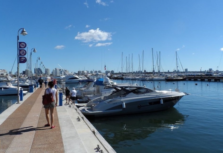 El intendente de Maldonado pidi&oacute; austeridad ante una temporada que no se augura como buena