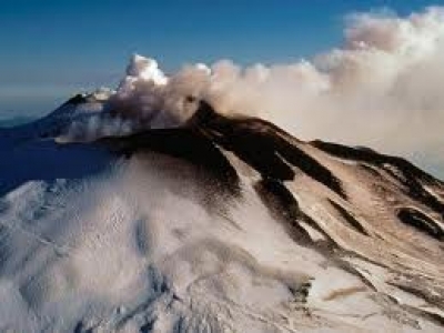 Erupción del Etna provocó problemas en Catania