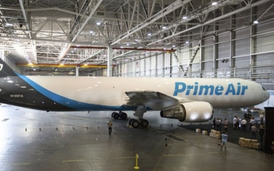 Amazon pone en marcha su propia flota de aviones