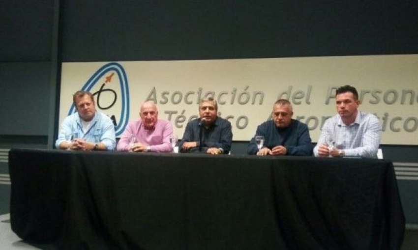Comunicado de sindicatos aeron&aacute;uticos argentinos