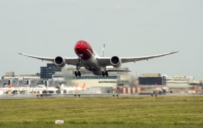 Norwegian: un avión lleva parado tres semanas y sin solución en Irán